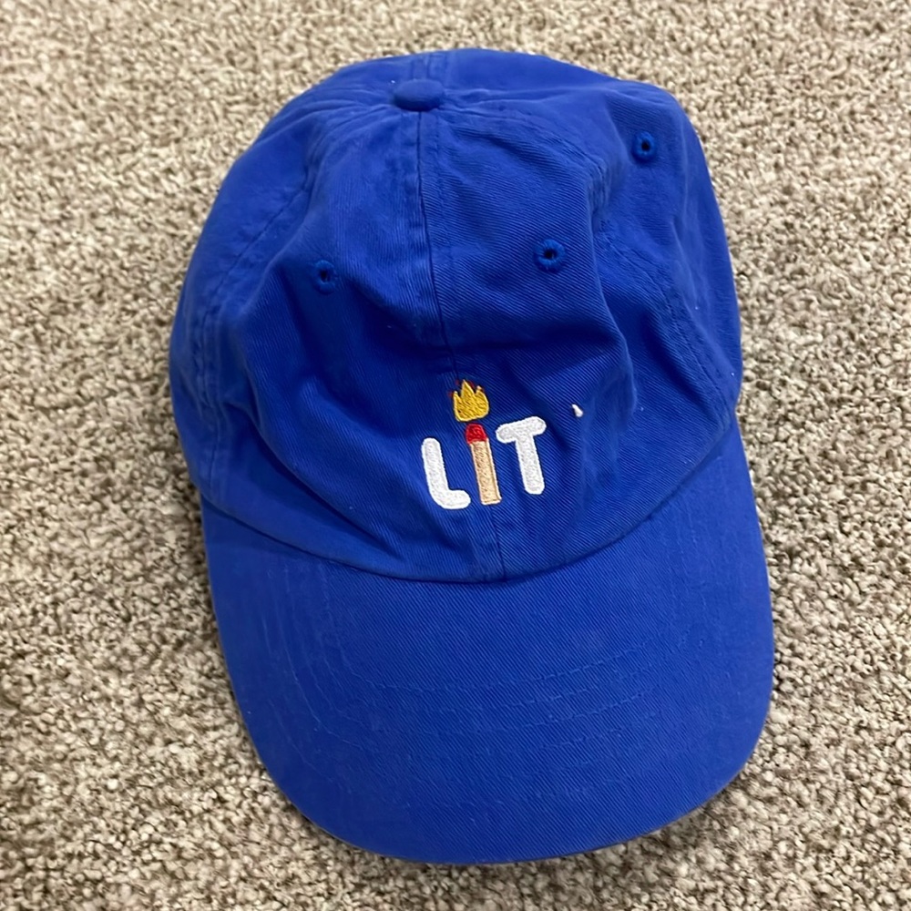 LIT CAP🔥🧢